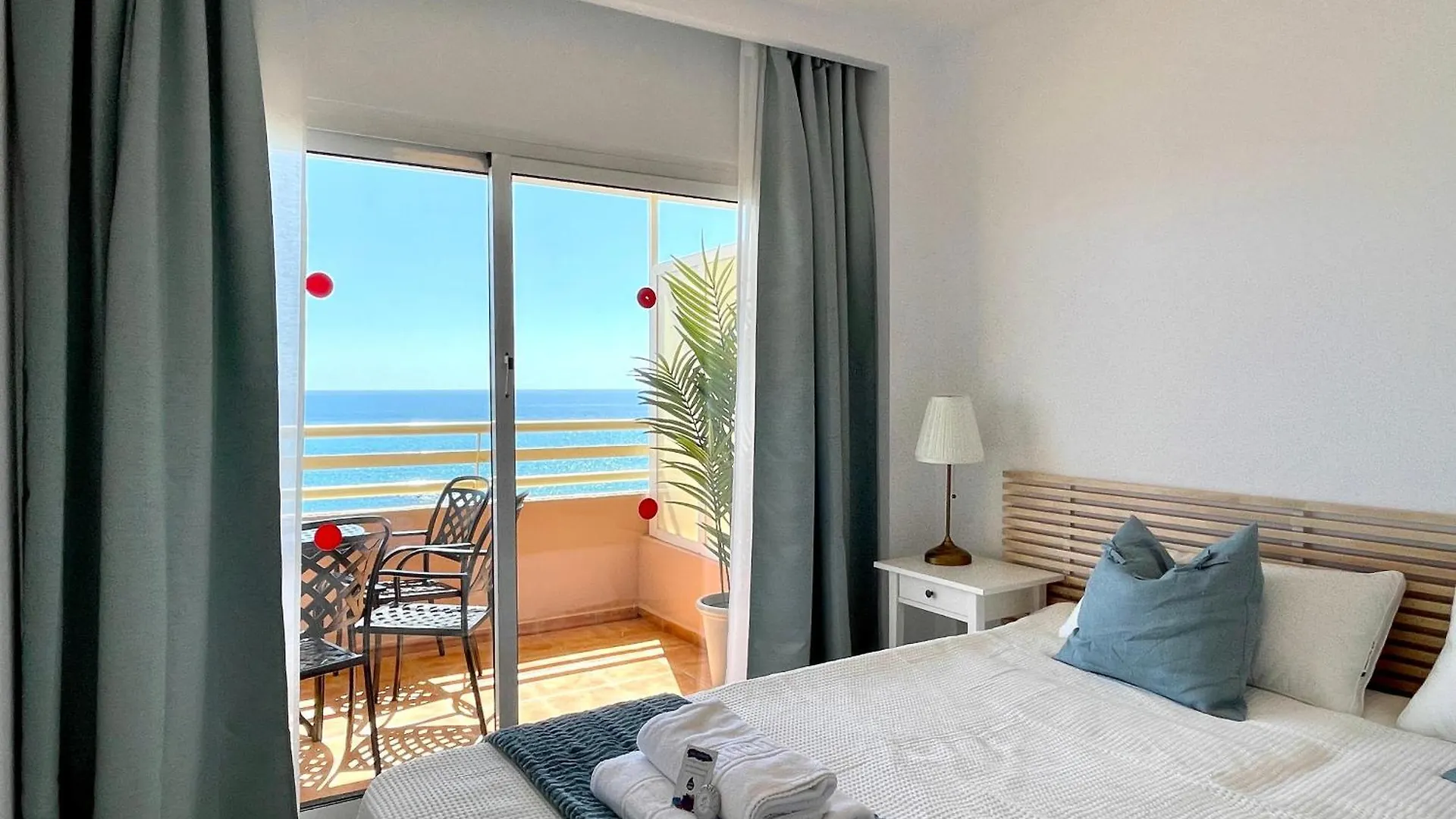 Beachfront Sea View 11Th Floor In Scandinavian Style At Stella Maris By Solrentspain contacts